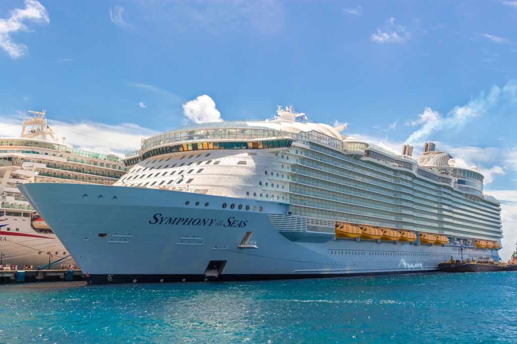 Titanic VS. Symphony of the Seas: Materials Are Important